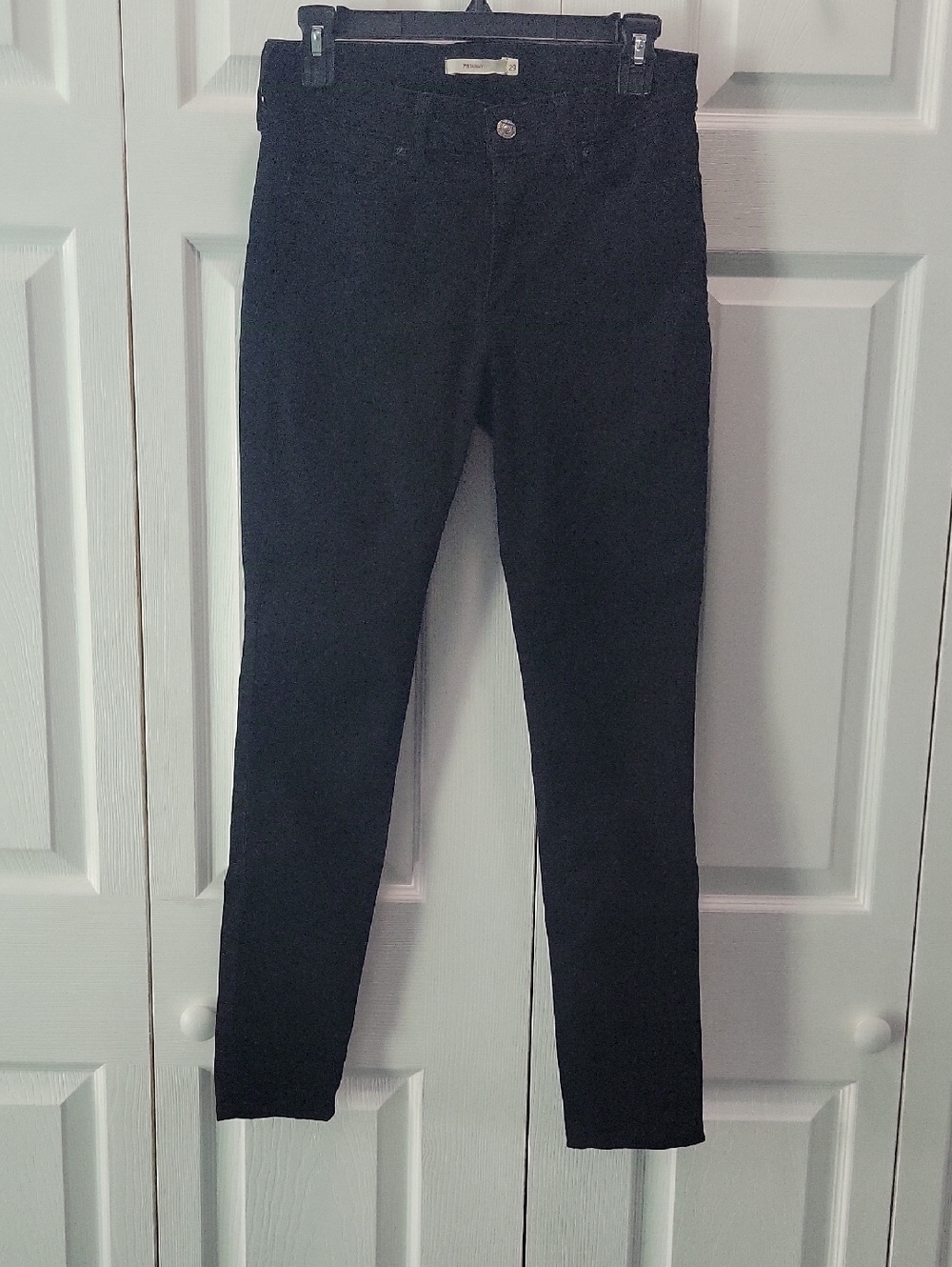 Levi's 711 Skinny Jeans in Black